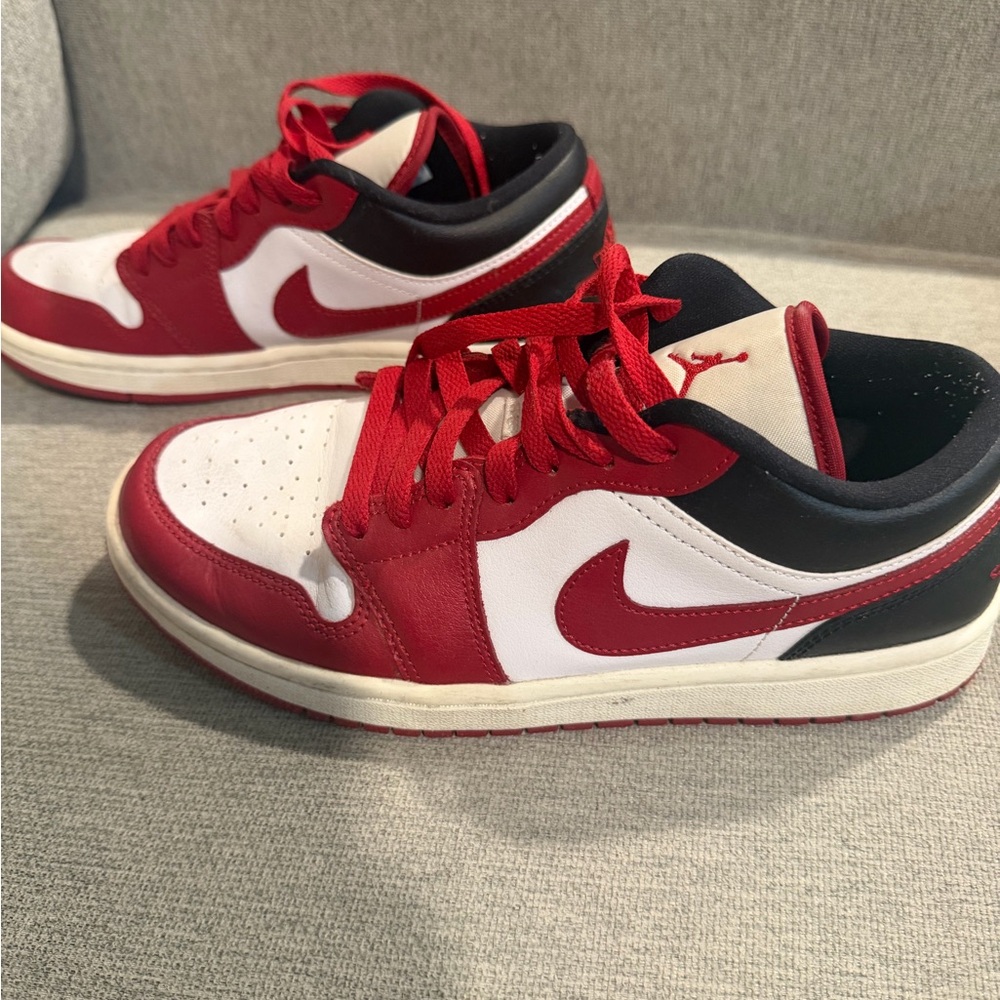 Nike Women's Air Jordan 1 Red and White Sneakers - Picture 3 of 5
